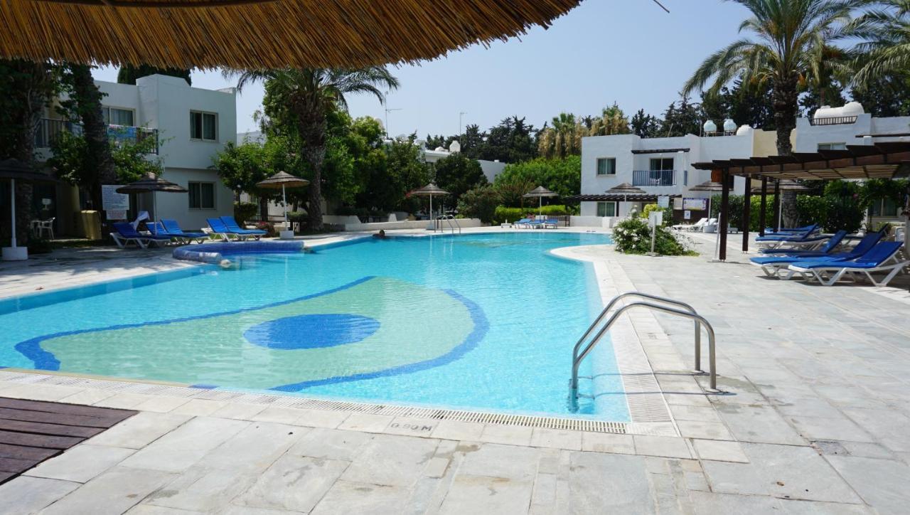 Paphos Gardens, Near Beach Luaran gambar