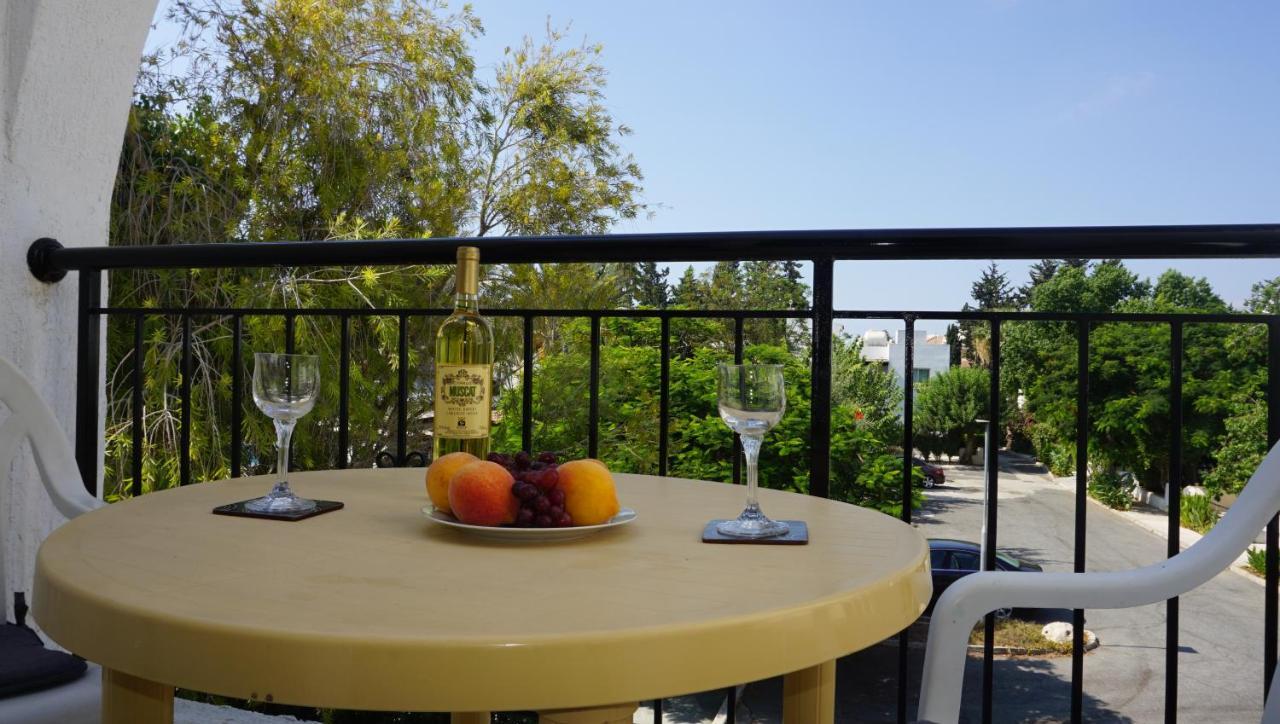 Paphos Gardens, Near Beach Luaran gambar