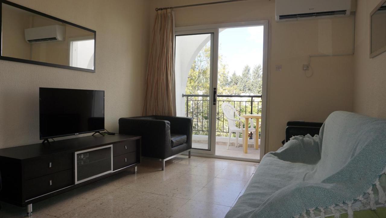 Paphos Gardens, Near Beach Luaran gambar